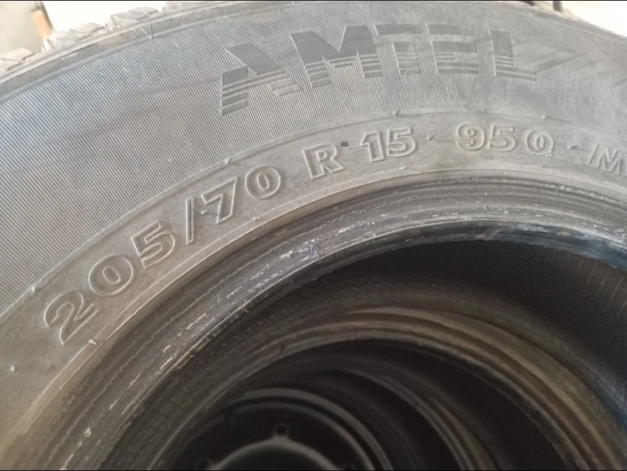 Lada (ВАЗ) 2131 (4x4), 1998г., полный привод, механика