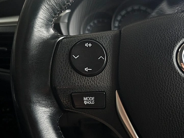 Toyota Corolla, 2014г, передний привод, вариатор