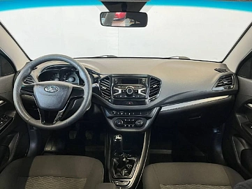 Lada (ВАЗ) Vesta, 2017г, передний привод, механика