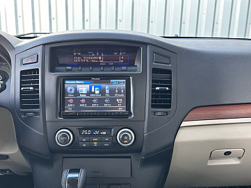 Mitsubishi Pajero, 2008г, полный привод, автомат