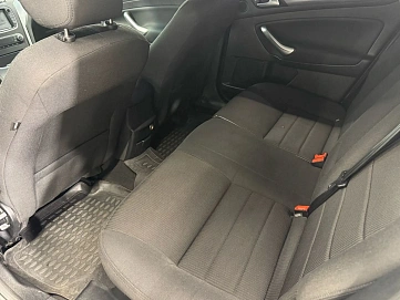 Ford Mondeo, 2012г, передний привод, механика