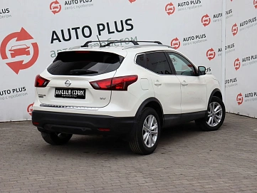 Nissan Rogue Sport, 2018г, передний привод, вариатор