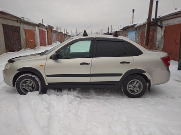 Lada (ВАЗ) Granta, 2013г, передний привод, механика