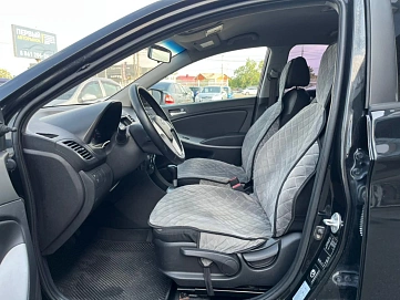 Hyundai Solaris, 2014г, передний привод, автомат