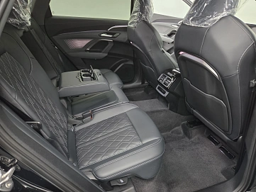 Audi Q5, 2025г, полный привод, робот