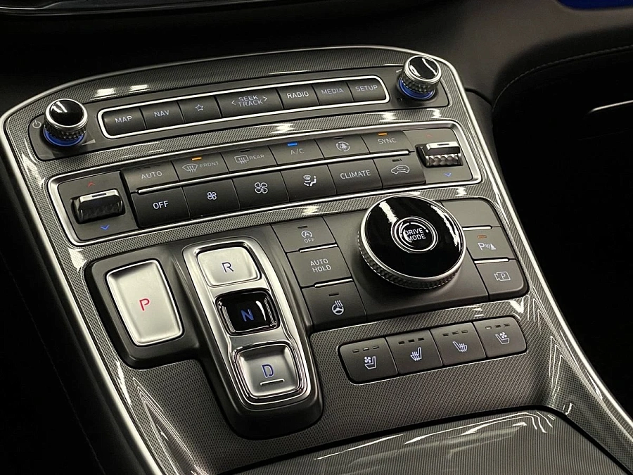 Hyundai Santa Fe, 2020г., передний привод, робот