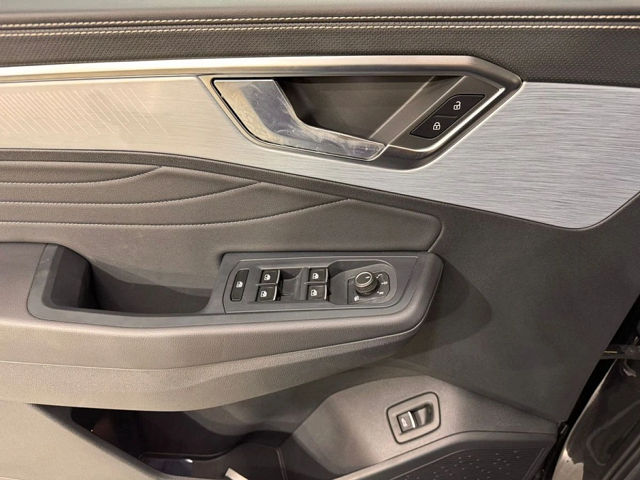 Volkswagen Talagon, 2025г., полный привод, робот