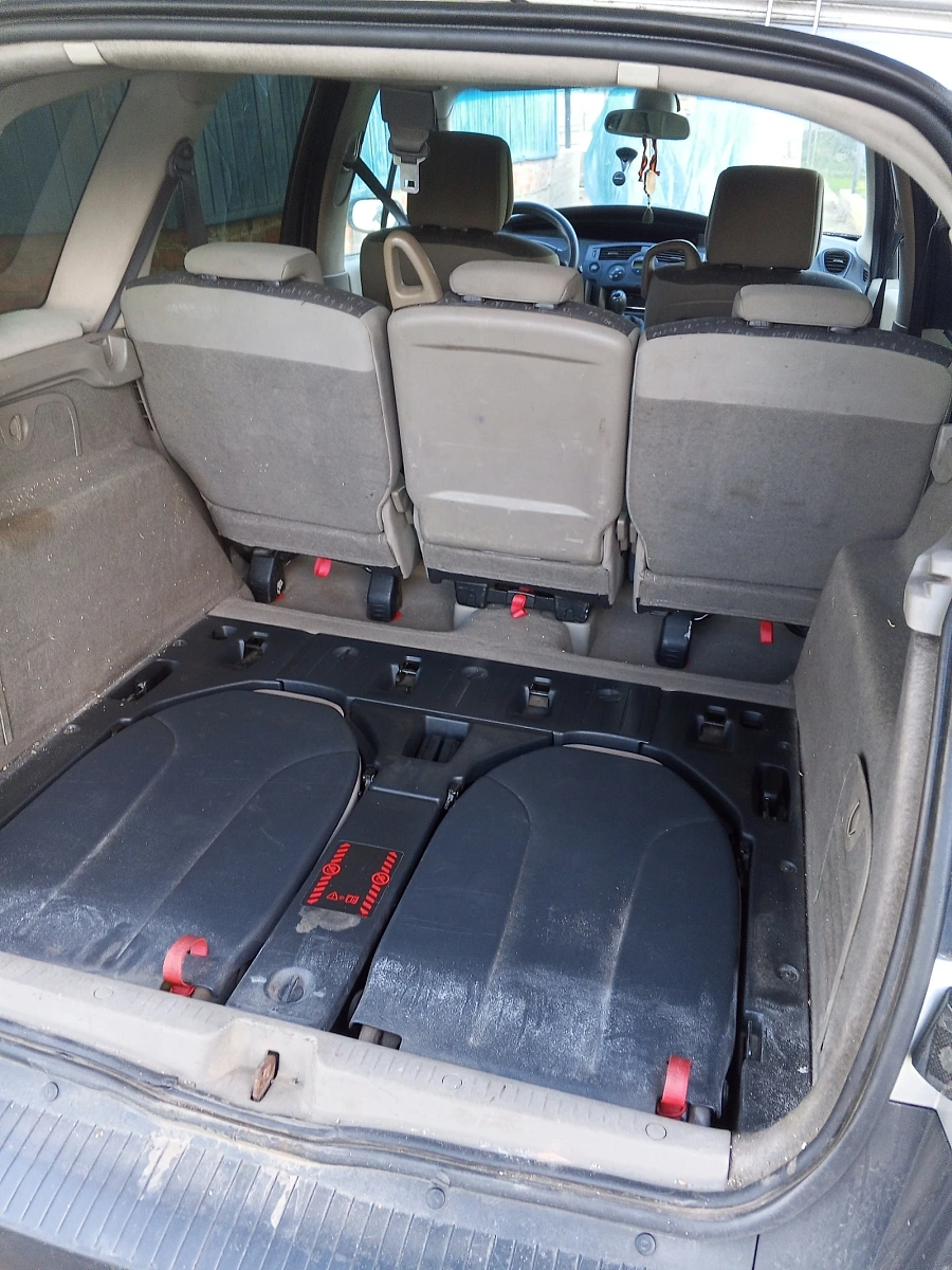 Renault Scenic, 2006г., передний привод, механика