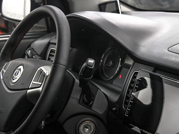 SsangYong Actyon, 2011г, передний привод, автомат