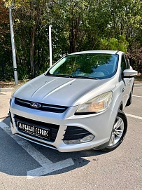 Ford Kuga, 2014г, передний привод, автомат