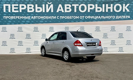 Nissan Tiida, 2011г, передний привод, механика