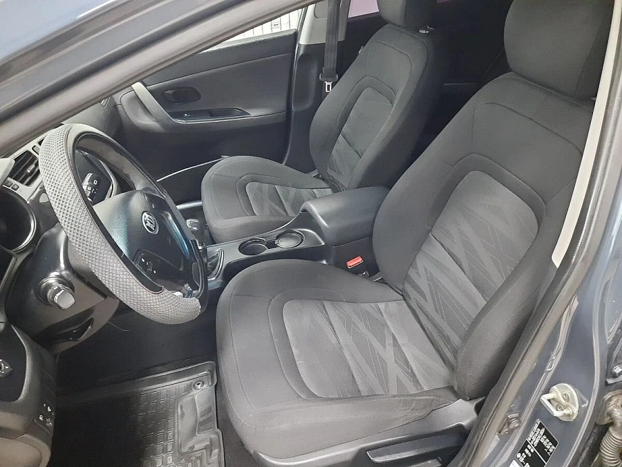 Kia Ceed, 2013г., передний привод, механика