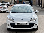 Renault Megane, 2012г., передний привод, механика