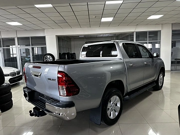 Toyota Hilux, 2018г, полный привод, автомат