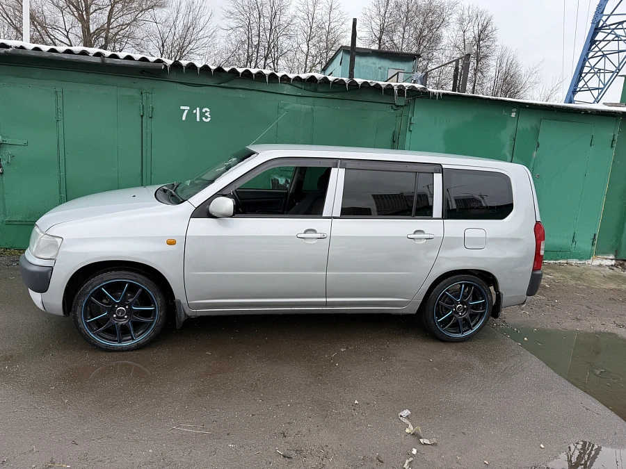 Toyota Probox, 2009г., передний привод, автомат