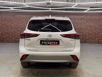 Toyota Highlander, 2025г, полный привод, автомат