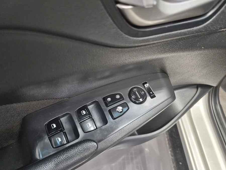 Hyundai Solaris, 2019г., передний привод, автомат