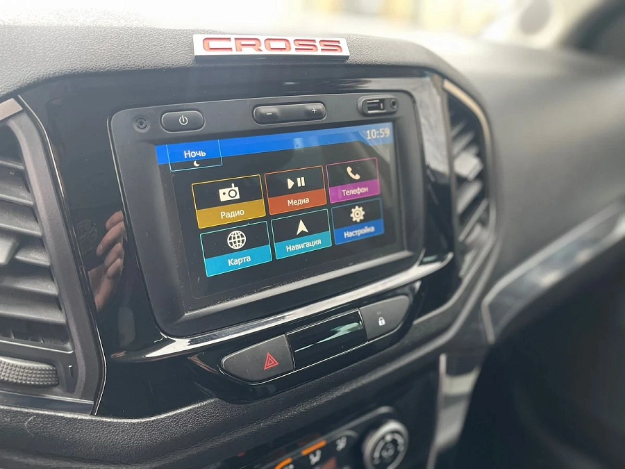 Lada (ВАЗ) , 2021г., передний привод, механика