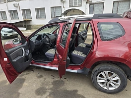 Renault Duster, 2012г, передний привод, автомат