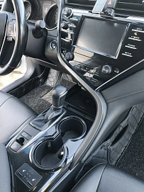 Toyota Camry, 2021г, передний привод, автомат