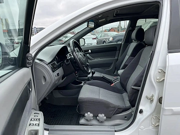 Daewoo Gentra, 2013г, передний привод, механика