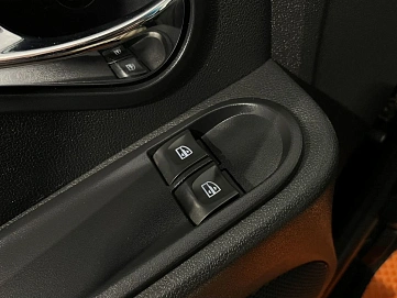 Renault Duster, 2020г, полный привод, механика