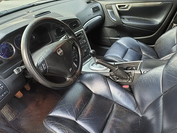 Volvo S60, 2005г, полный привод, механика