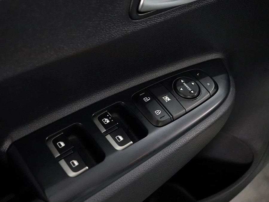 Kia , 2018г., передний привод, автомат