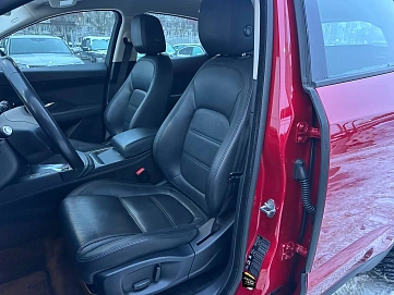 Jaguar E-Pace, 2018г, полный привод, автомат
