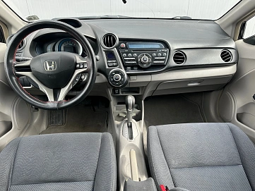 Honda Insight, 2010г., передний привод, вариатор