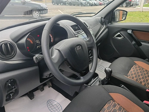 Lada (ВАЗ) , 2023г., передний привод, механика