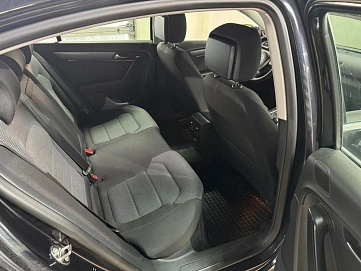 Volkswagen Passat, 2011г, передний привод, робот