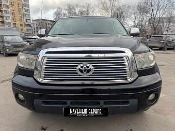 Toyota Tundra, 2008г, полный привод, автомат