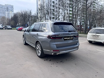 BMW X7, 2023г, полный привод, автомат