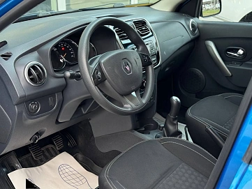 Renault Logan, 2015г, передний привод, механика