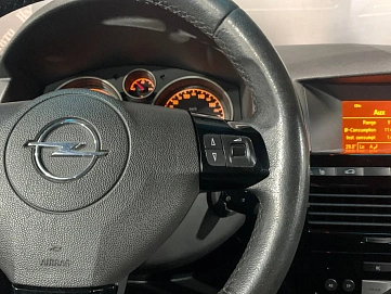 Opel Astra, 2008г, передний привод, автомат