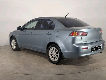 Mitsubishi Lancer, 2011г, передний привод, механика