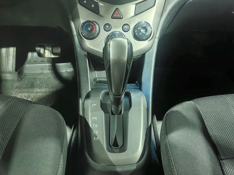 Chevrolet Aveo, 2012г., передний привод, автомат