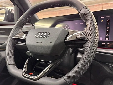 Audi Q5, 2025г, передний привод, робот