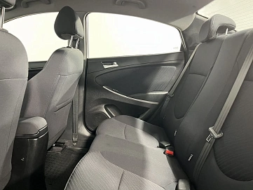 Hyundai Solaris, 2015г, передний привод, механика