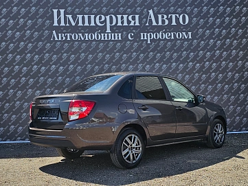 Lada (ВАЗ) Granta, 2022г., передний привод, механика