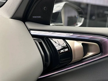 BMW X3, 2025г, полный привод, автомат