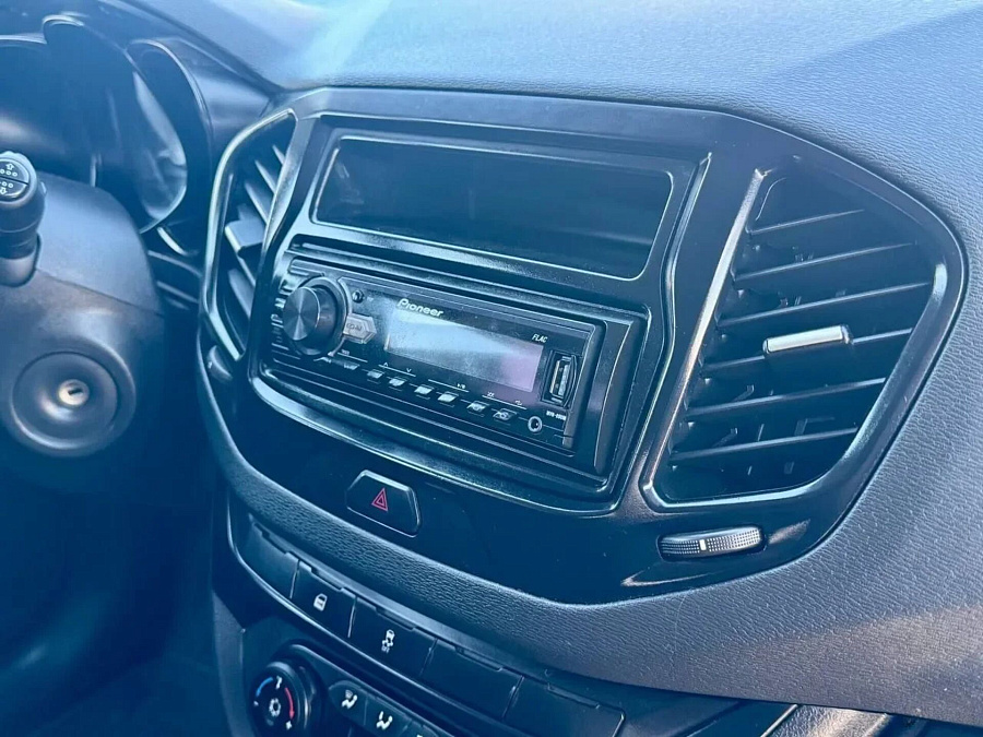 Lada (ВАЗ) Vesta, 2020г., передний привод, механика