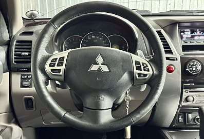 Mitsubishi Pajero Sport, 2010г, полный привод, автомат
