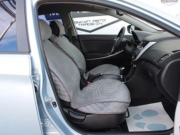 Hyundai Solaris, 2013г, передний привод, автомат