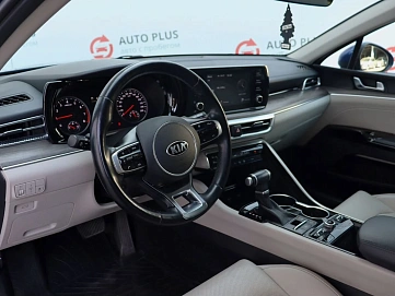 Kia K5, 2020г, передний привод, автомат