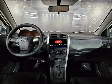 Toyota Corolla, 2011г., передний привод, автомат