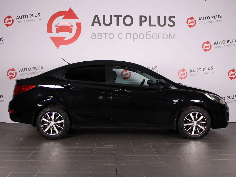 Hyundai Solaris, 2013г., передний привод, автомат