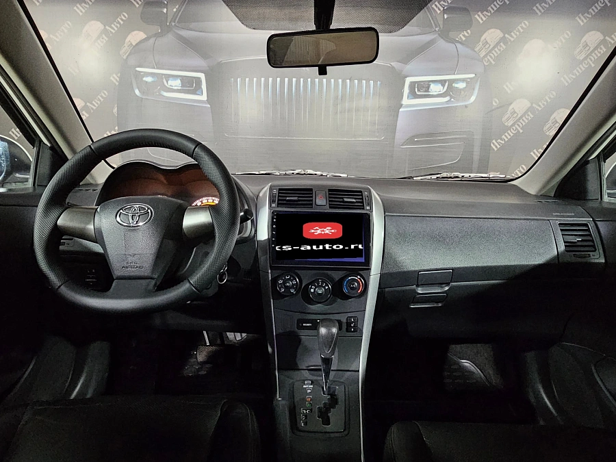 Toyota Corolla, 2011г., передний привод, автомат