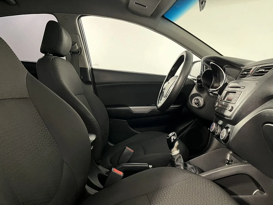 Kia Rio, 2016г., передний привод, механика